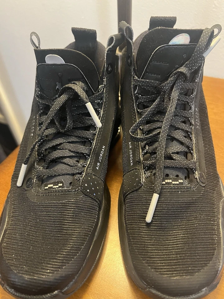 Air Jordan 34 Black Cat XXXIV Basketball Shoes Youth 5.5 Pre Owned - Image 2 of 4