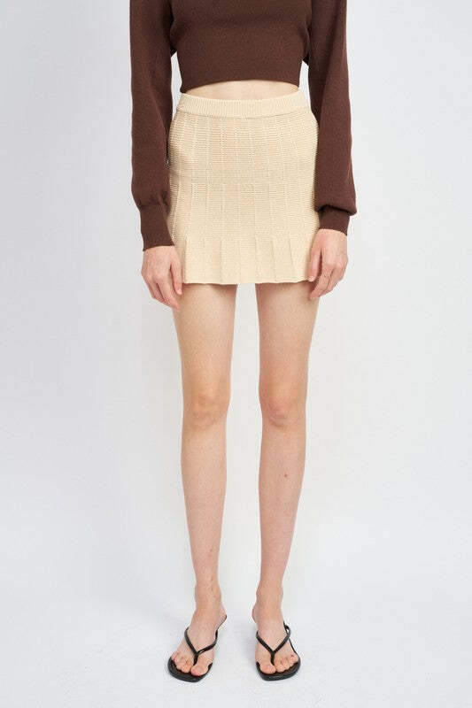 Elegant Pleated Mini Skirt with Comfortable Elastic Waistband-image
