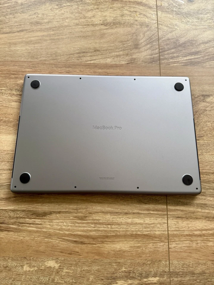 Apple MacBook Pro 16" M2 Max · 96GB · 1TB, photo 2 of 5