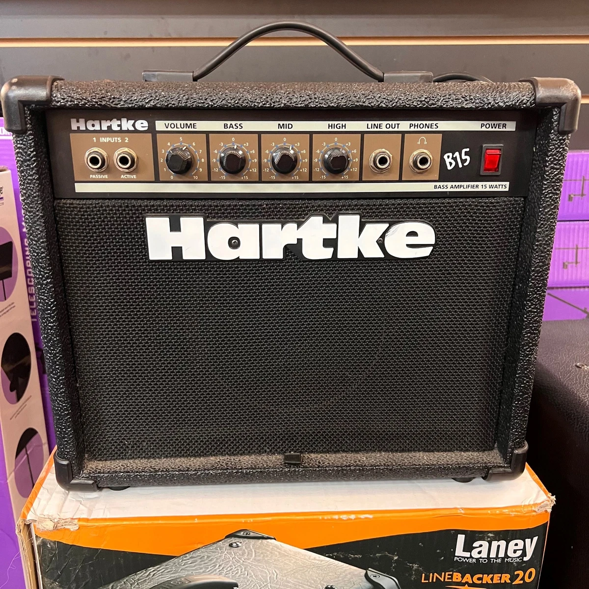 Hartke B15 Combo Bass Amp 15W 8ohm 1x8