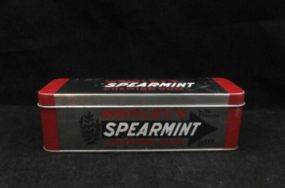 Wrigley's Spearmint Chewing Gum Tin 6.5 x 2