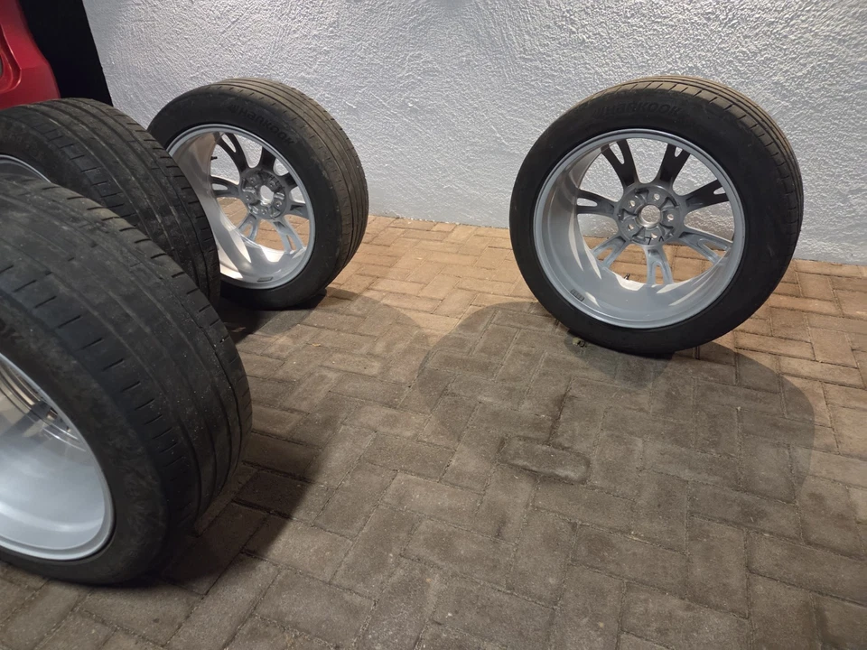 TESLA MODEL Y 19 Zoll Gemini-Felgen 1-4 Stück - Bild 4 von 4