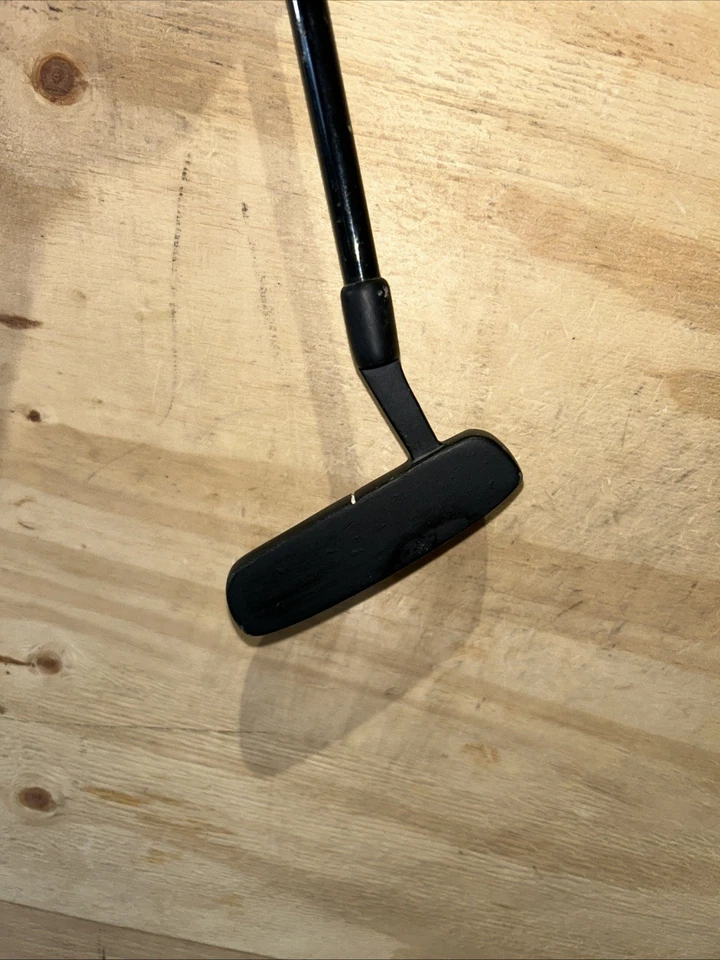 Lynx Black Cat Junior Putter - Image 2 of 4