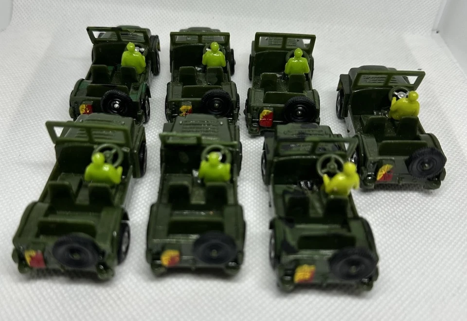 7 1950s Austin Champ Made in Hong Kong - Image 4 of 4