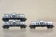 KADEE N GAUGE RAKE of 3 WEATHERED TEXACO BOGIE OIL TANK CAR WAGON on