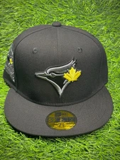 New Era Toronto Blue Jays black and yellow fitted cap grey accents size 7 1/8