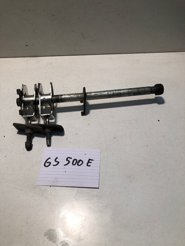Suzuki GS 500 E Steckachse Schwingenachse Hinterradachse Kettenspanner