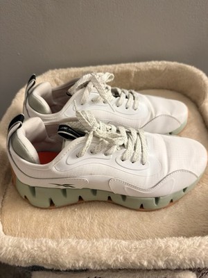 Reebok Zig Dynamica CLW  Size 6