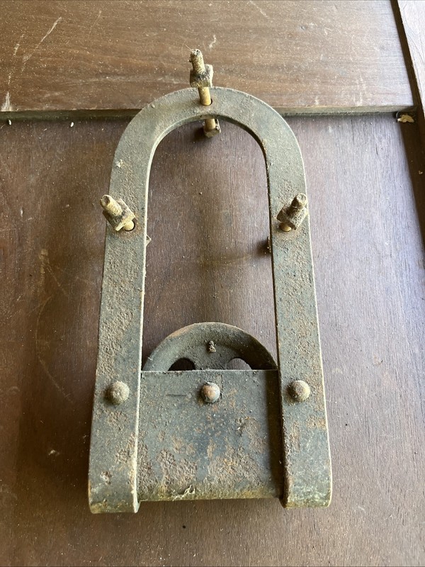 Antique Big 4 Style Roller Barn Door Hinge, Tall Style, Works, Old, Primitive