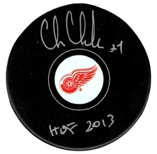 Chris Chelios Signed Detroit Red Wings Puck w/ HOF 2013 Beckett Witness BAS COA