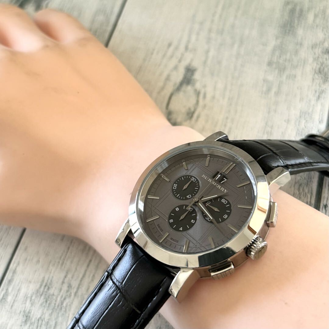 Burberry Bu1756 Analog Quartz Men Battery Replaced Watch Burberry Bu1756 Analog Quartz Men Battery Replaced Watch