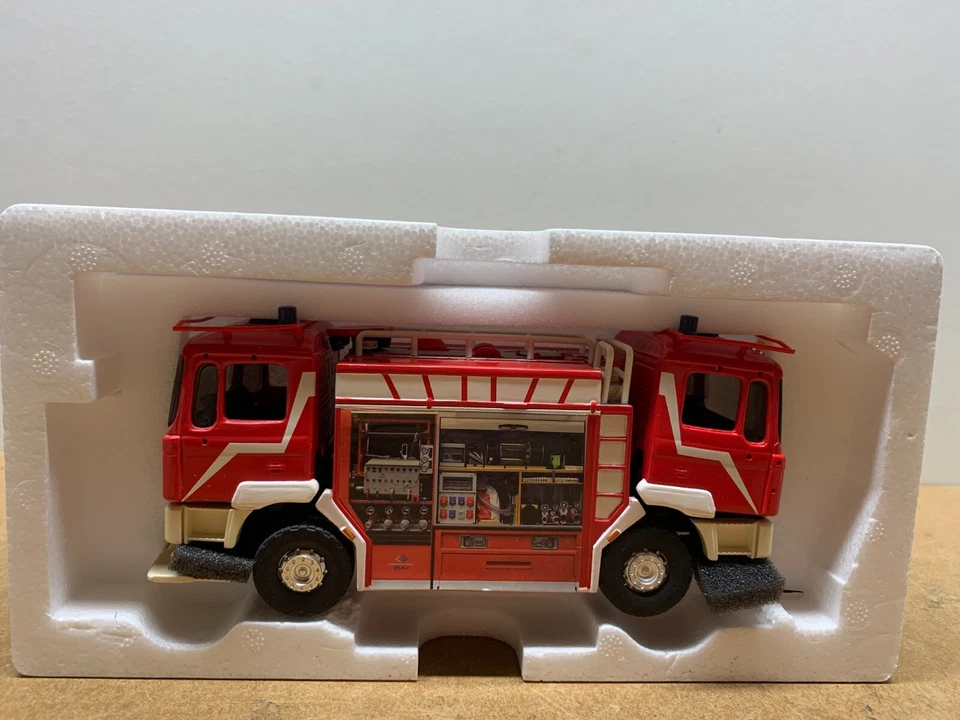 ELIGOR LBS MAN JANUS BIFRONT VEHICULE DE TUNNEL POMPIERS 1/43 EN BOITE J7 - Photo 3/4