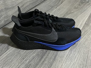 nike moon racer women's