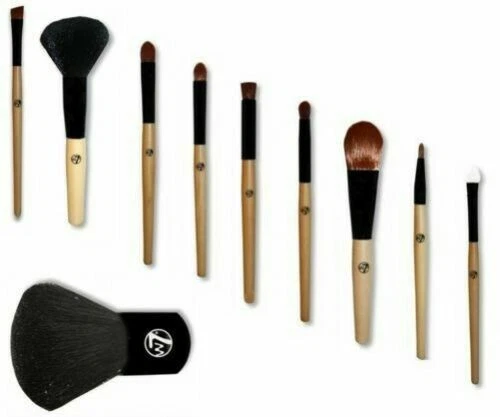 Brochas y pinceles de maquillaje