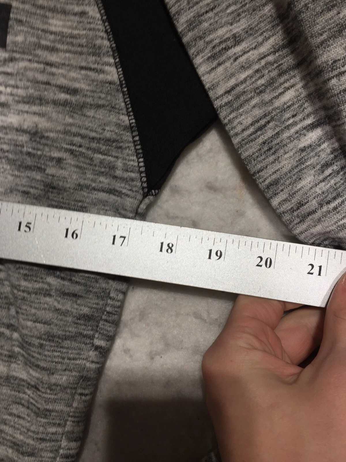 UNDERCOVER Victoria's Secret ROSA Felpa con Cappuccio Donna M Medium Grigio Erica Tasche Spell Out