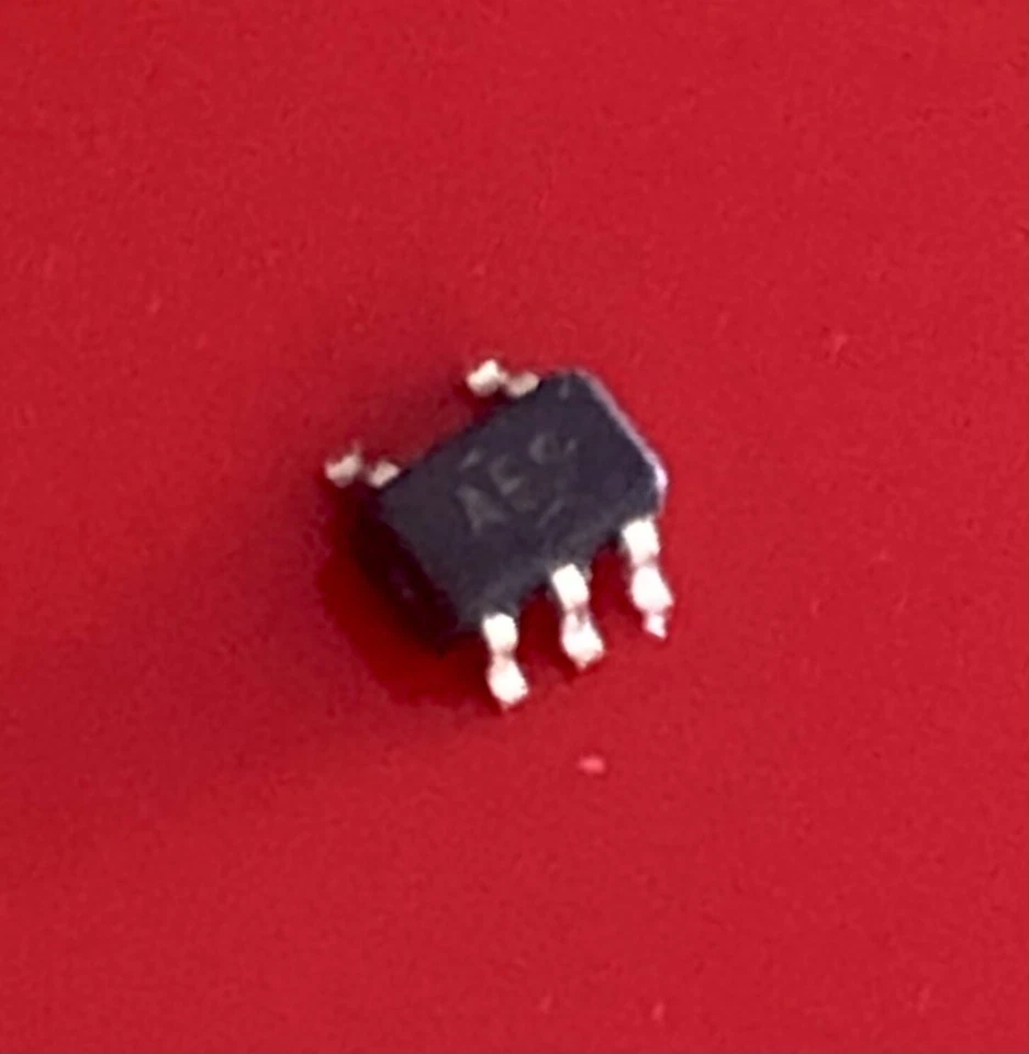 [4x] SN74AHC1G08 Texas Single 2-Input Positive-AND Gate SMD IC SC70-5