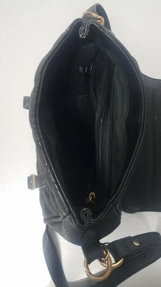 Auténtico bolso de hombro de mano vintage BCBG PARIS - negro. Foto 2 de 4