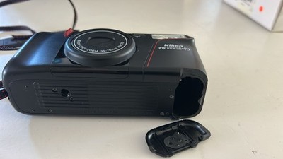 Nikon TW Zoom 35-70 Point and Shoot Film Camera with Case TESTED