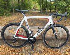 Pinarello Dogma 65.1 think 2 Carbon Road Bike