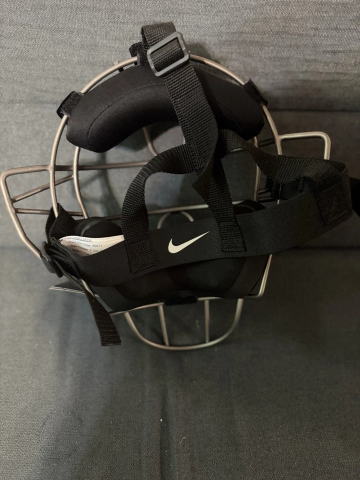耐克钛合金捕手/Umpire 面膜  — 第 3/4 张图片