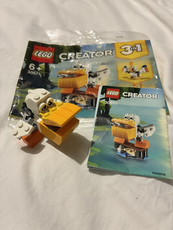 LEGO Creator 30571 Pelican, photo 2 of 2