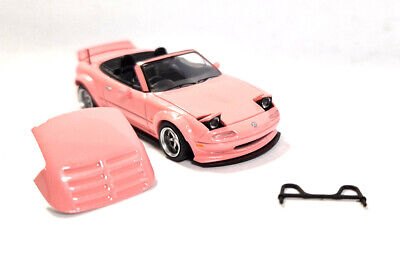 Microturbo JV64036 Mazda MX5 (Eunos) RB Wide Body Pink Scale 1:64 Model Car