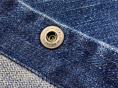VTG Versace Jeans Couture Women's Blue Low-Rise Flared Jeans with Buttoned Hem - Picture 22 of 22