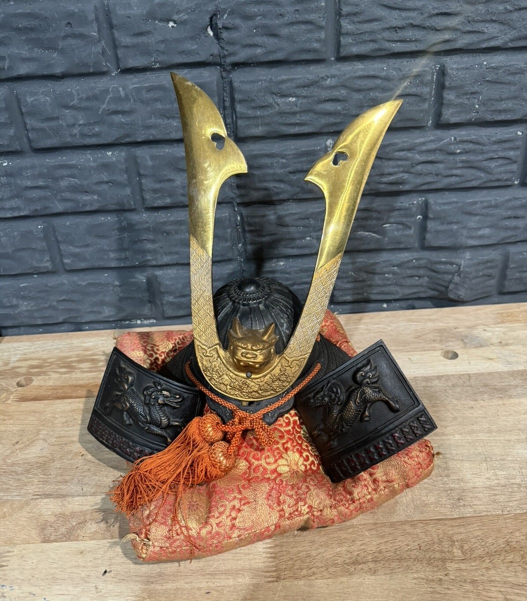 Vintage Japanese Samurai Kabuto -Dragon Helmet Cast iron Genji