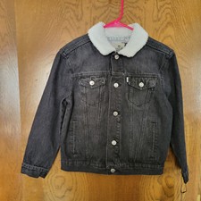NWT Levi's Trucker Jacket Sz. M Boy's  NEW  Vintage Black Wash