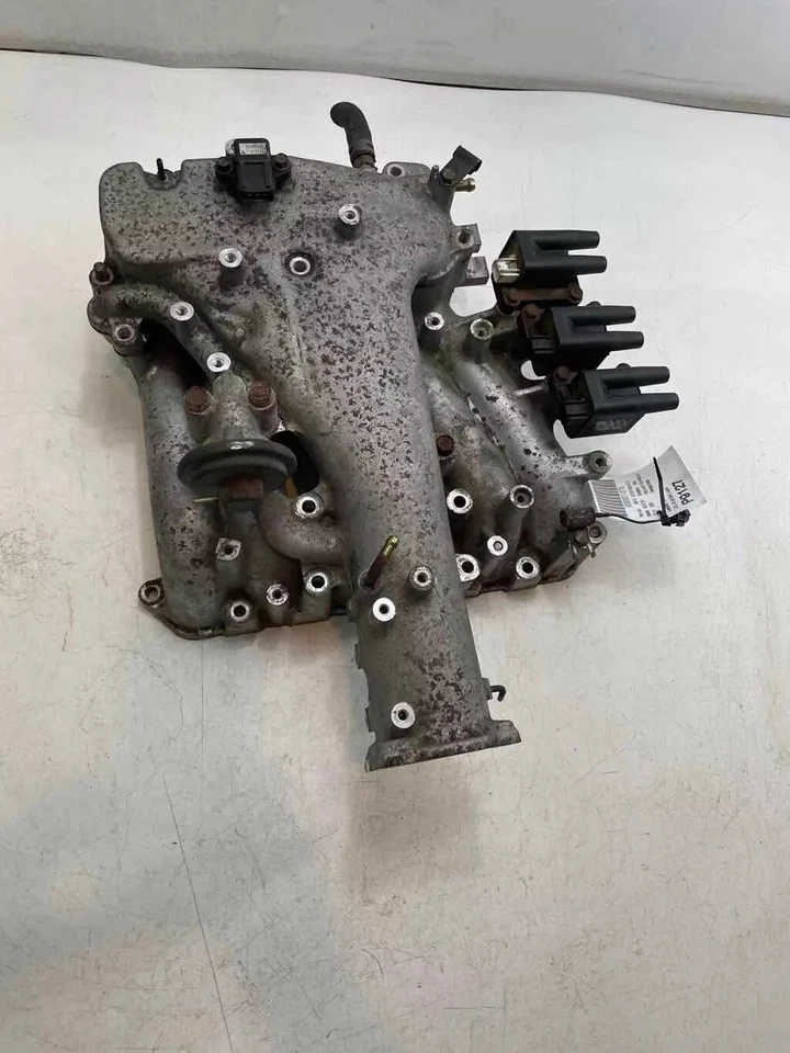 Впускной коллектор двигателя 3,5 1999 - 2000 MITSUBISHI MONTERO SPORT - Изображение 3 из 4