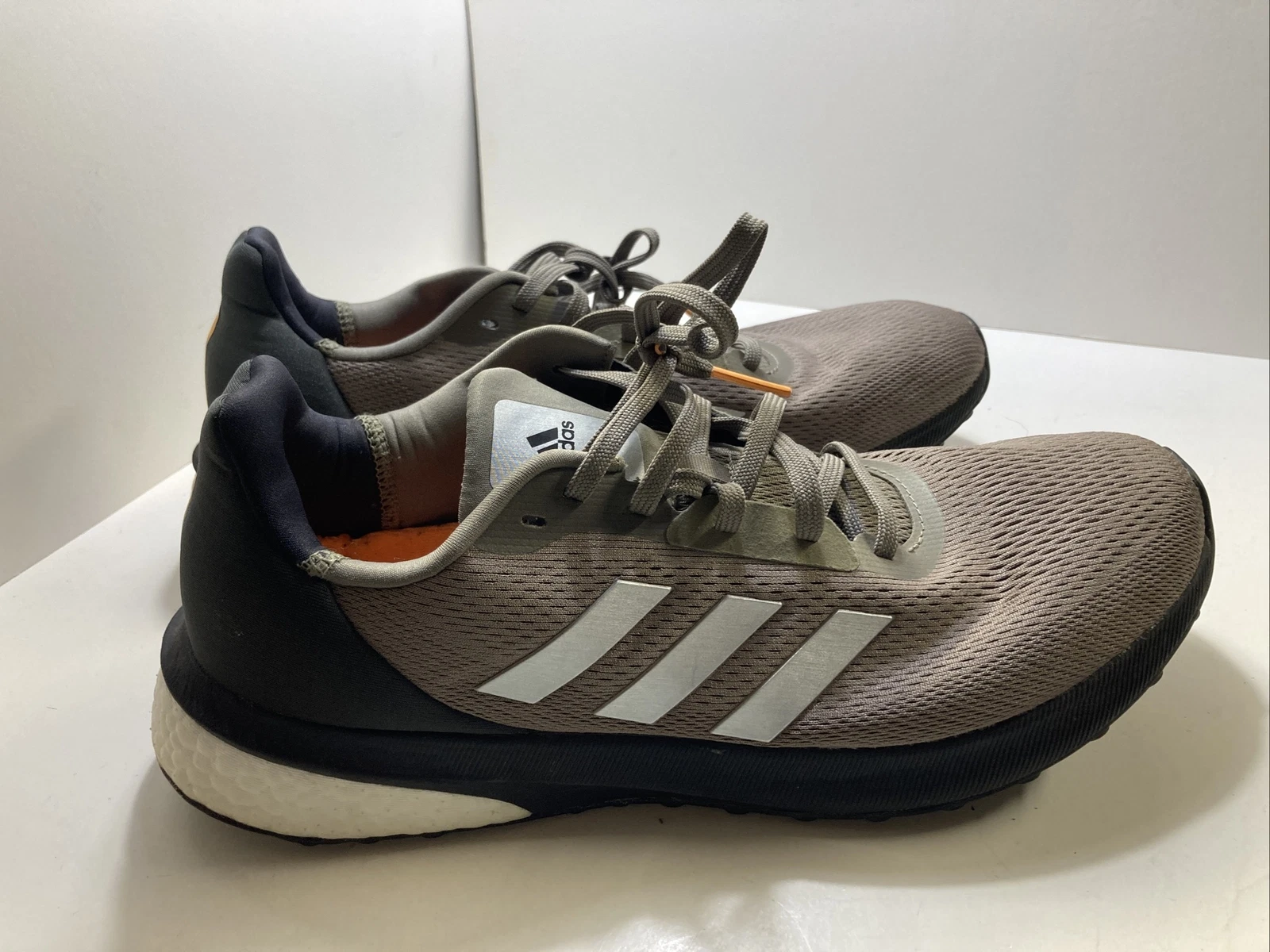 Adidas EG5841 Scarpe da ginnastica da corsa Astrarun da uomo Verde