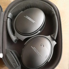 Bose QC 35  Wireless Bluetooth Headphones Noise Cancelling - GOOD