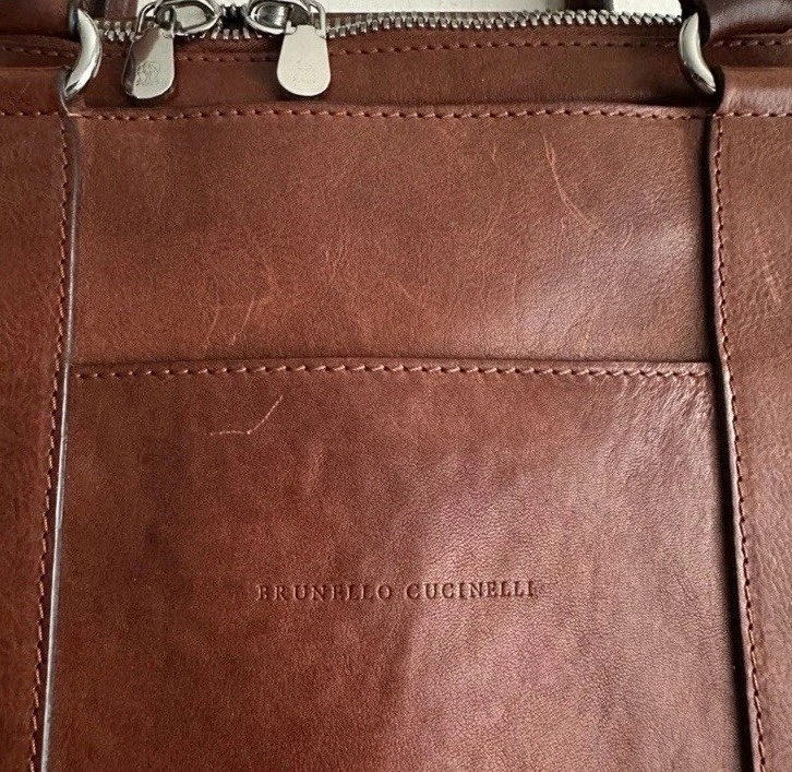 Bolso Mensajero Brunello Cucinelli Cuero Marrón Rico Precio de venta sugerido por el fabricante $4,995 Foto 2 de 4
