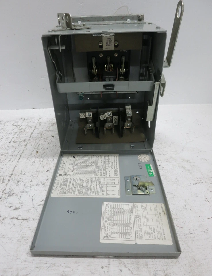 通用电气 SB362R 60A 600V Spectra Flex-A-Plug 可熔总线插头 3PH 3W 60 安培 1 — 第 4/4 张图片