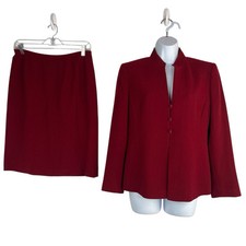 Kasper Women Polyester Skirt Suit Size 8P Red Lined Stand Up Collar 2PC Business