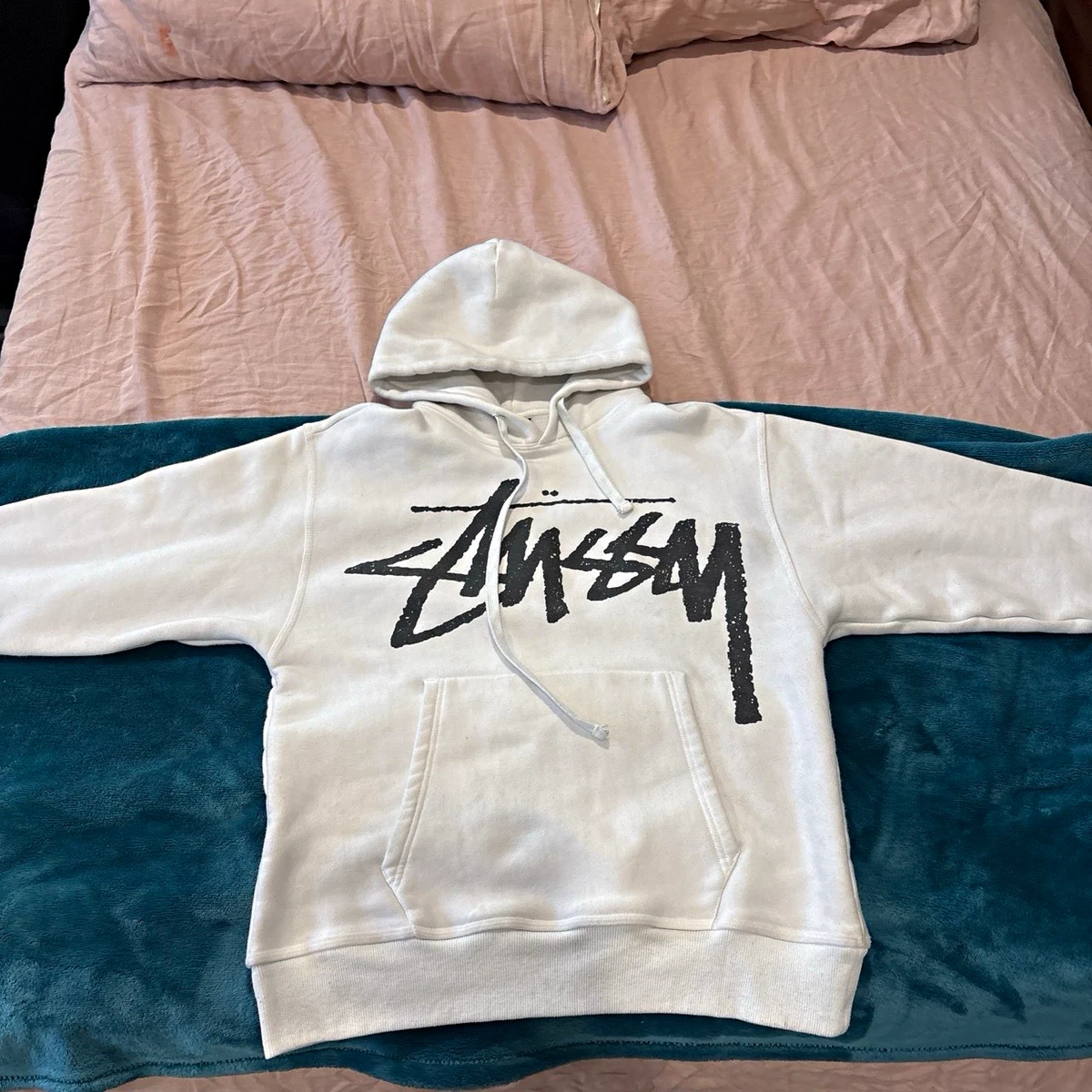 Stussy White Hoodies & Sweatshirts for Men | Updated Oct 2026