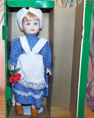 House of Lloyd Christmas Around The World Jana Dutch Porcelain