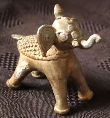 Antiker Westbengaler Metall Dhokra Damar Stammes Elefant