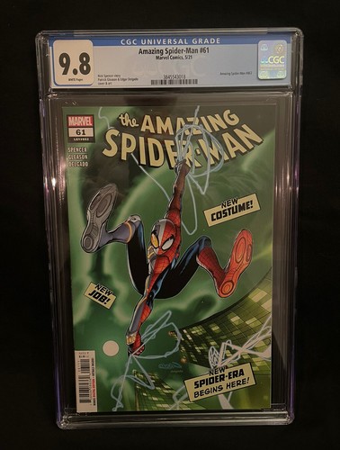 Amazing Spider-Man #61 - CGC 9.8 *1st NEW Costume*