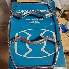 CORNING WARE SAUCE PAN CRADLE P2 1/2-M-1 PLATINUM COLORED  NEW IN BOX