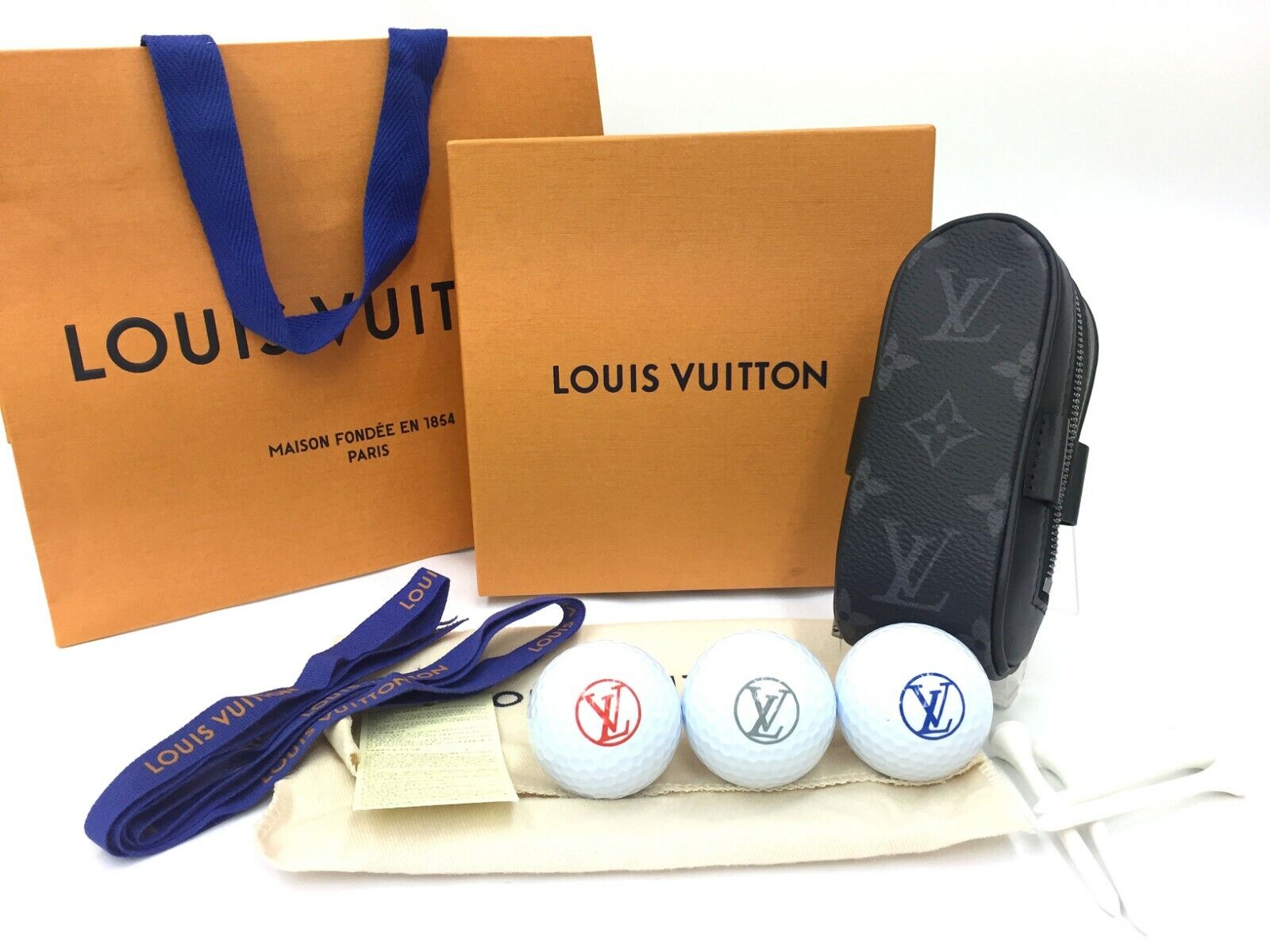 LOUIS VUITTON Monogram Etui 3 Ball de Golf Ball Case Pouch M58249 LV Auth  gt521 Cloth ref.271524 - Joli Closet