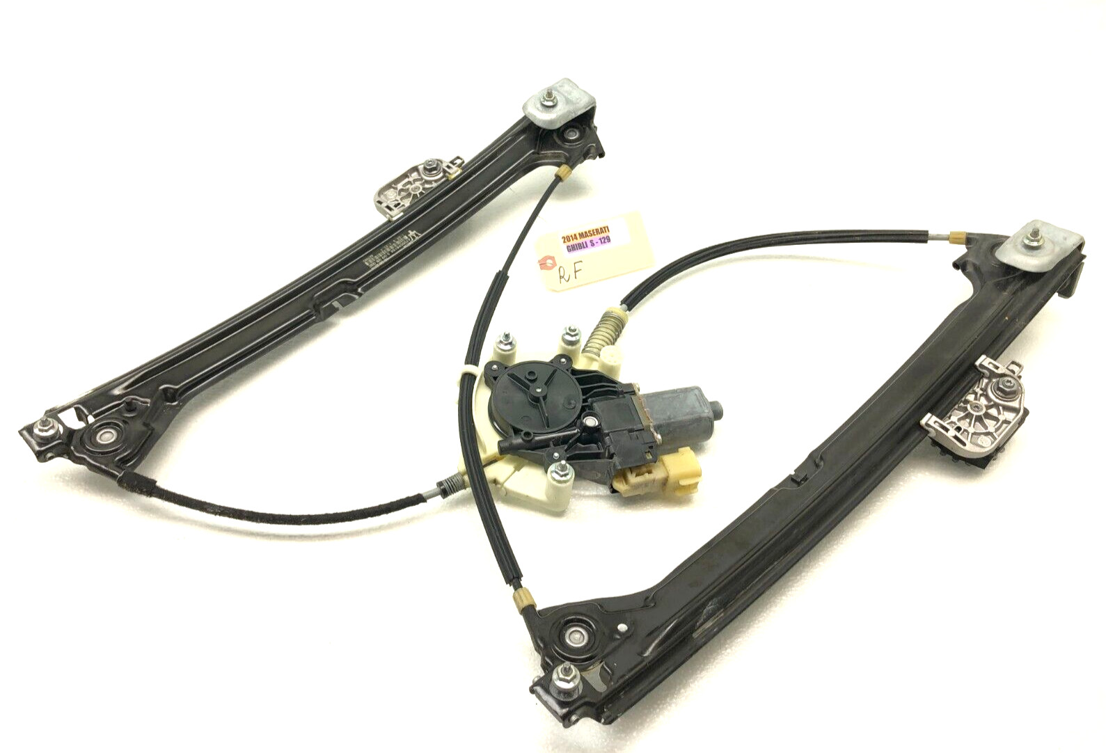 2014-2019 MASERATI GHIBLI S Q4 RIGHT PASSENGER FRONT WINDOW REGULATOR SET OEM.