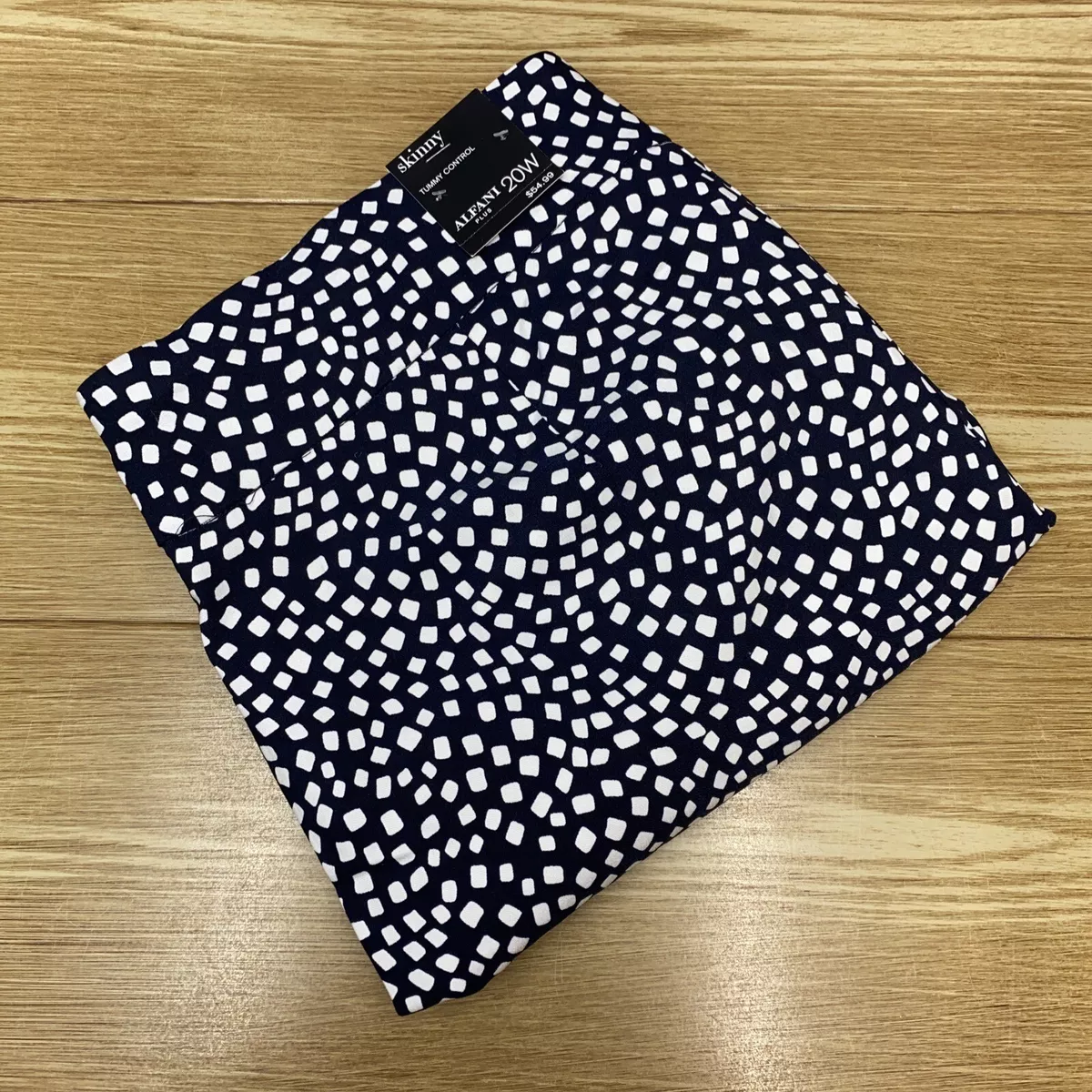 Pantalones Para Mujer Alfani Ajustados Ligeros Color Negro Talla 20W