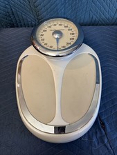 Vintage HEALTH-O-METER Professional Scale Model HAP350 Big Foot 350 Lbs