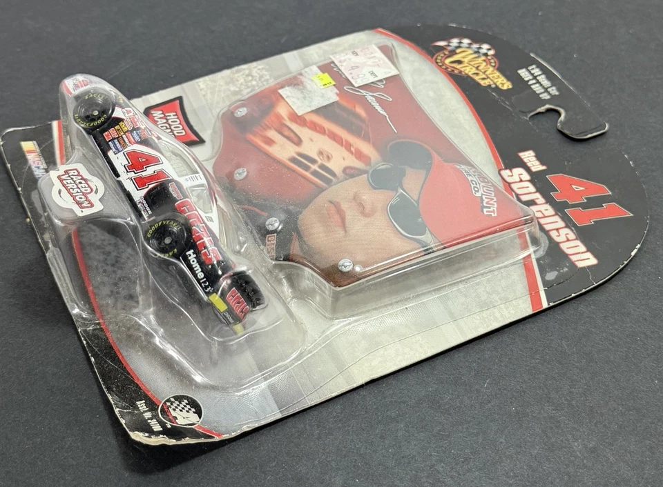 Winners Circle Versión Carrera Reed Sorenson #41 China Blanco y Negro 1:64 Novato Foto 4 de 4