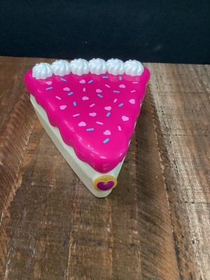 Polly Pocket Piece of Pie Disco Party Case + 2 Girl Dolls Mattel 2018