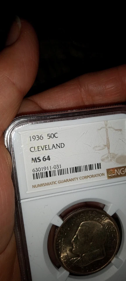 VINTAGE  US COIN 1936 CLEVELAND DOLLAR MS 64 HISTORICAL  MEMORABILIA COINS  - Image 2 of 4