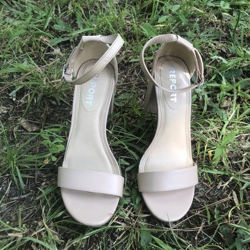 Report Women Size 7.5 Open Toe Chunky Heel Sandals - Picture 2 of 10