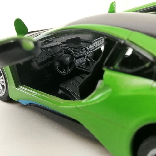 BMW i8 Plug-in Hybrid DieCast Modellauto Kinsmart Maßstab 1:36 Spielzeug Sammlung Hobby - Bild 7 von 36