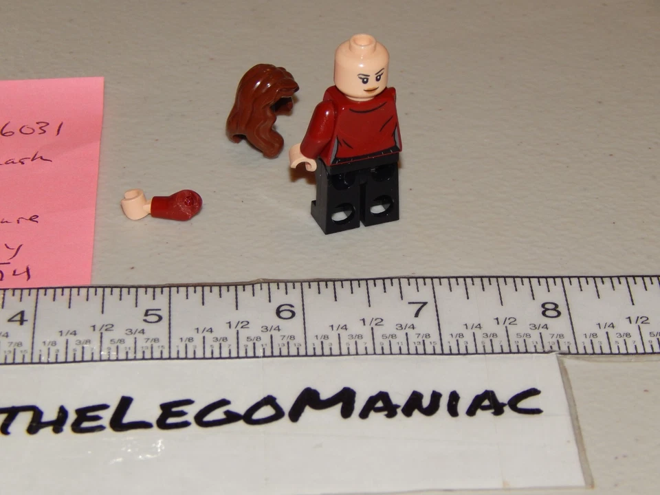 Lego Marvel 76031 Scarlet Witch Broken Minifigure Only Hulk Buster Smash SH174 - Image 3 of 3